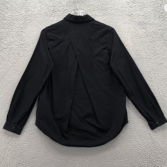 [LIKE NEW] Lululemon cotton button down black - Picture 2 of 2
